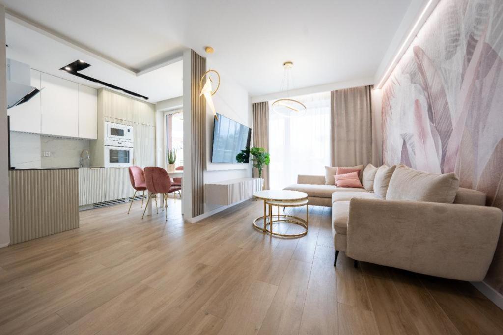 Rodzinne Apartamenty Bardzo Blisko Plazy 里沃 外观 照片